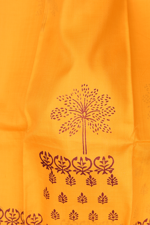 Printed Silk Saree In Honey Yellow With Allover Design