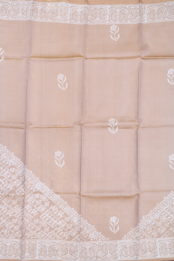 Printed Silk Saree In Pastel Brown With Floral Design
