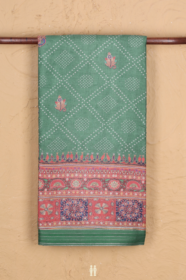 Tussar Silk Saree In Green With Diamond Design