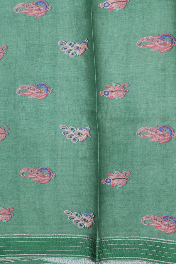Tussar Silk Saree In Green With Diamond Design