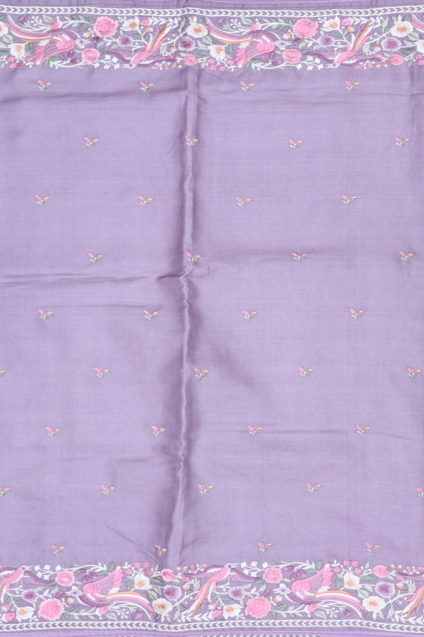 Tussar Silk Saree In Light Purple With Floral Buttas