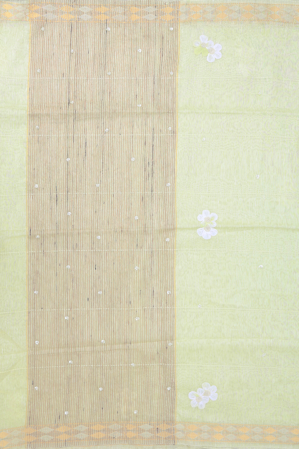 Linen Saree In Pale Green With Floral Design