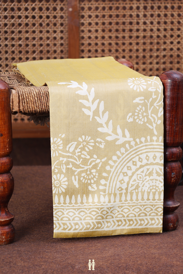 Printed Silk Saree In Pastel Brown With Floral Motifs