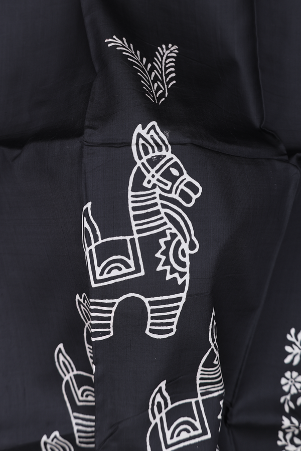 Printed Silk Saree In Black With Horse Design