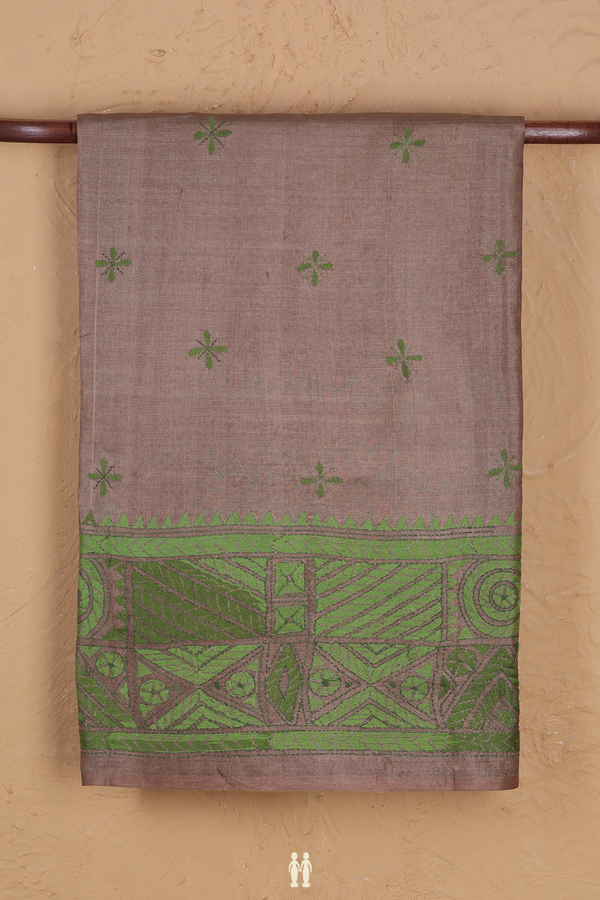 Tussar Silk Saree In Brown With Threadwork Buttas