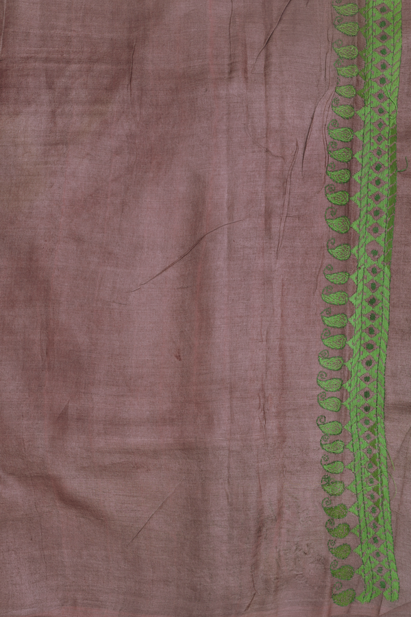 Tussar Silk Saree In Brown With Threadwork Buttas