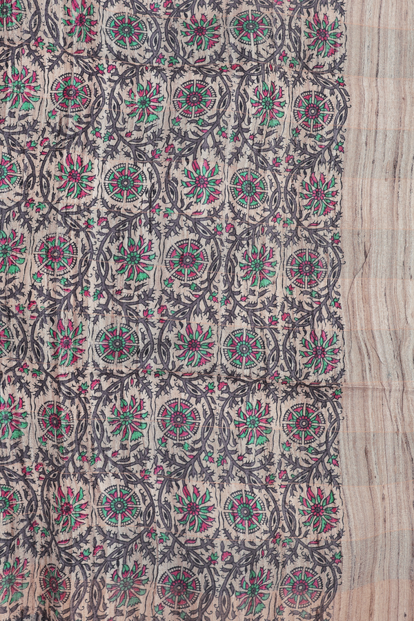 Tussar Silk Saree In Green And Cream With Checks Design