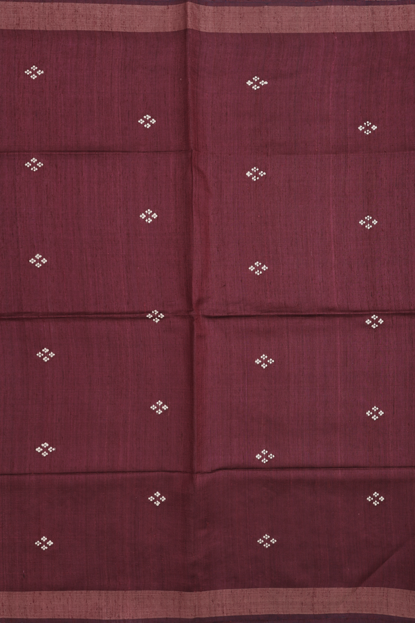 Tussar Silk Saree In Maroon With Threadwork Buttas