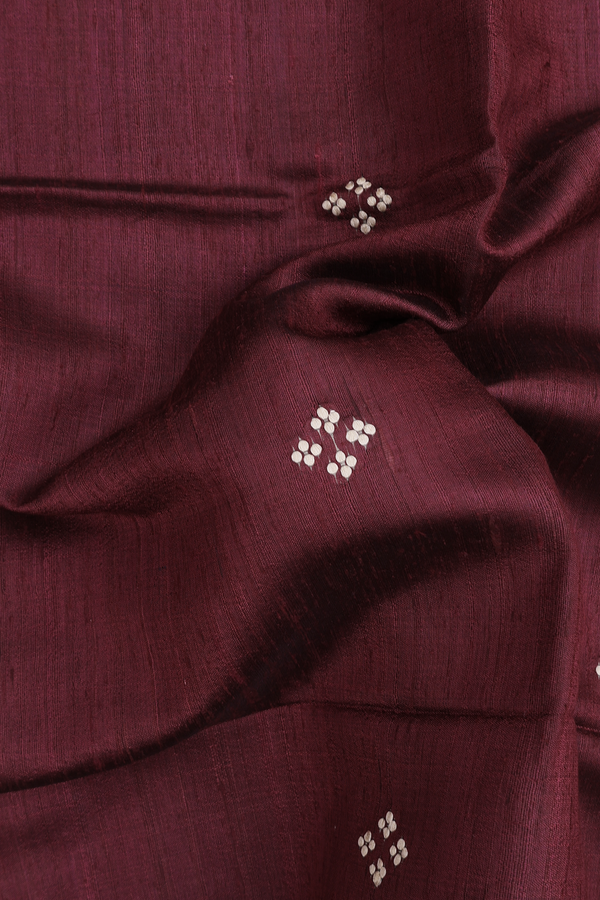 Tussar Silk Saree In Maroon With Threadwork Buttas
