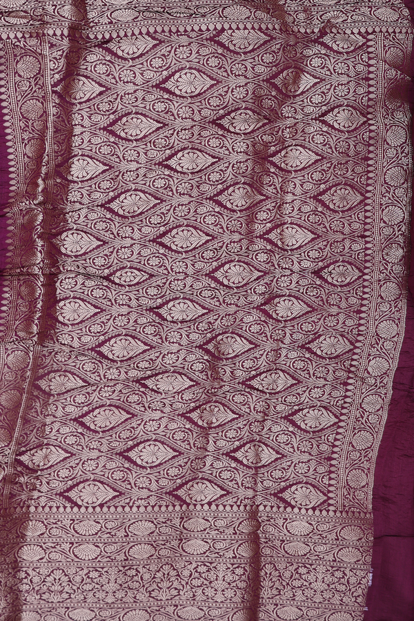Bandhani Silk Saree In Magenta With Tie And Dye Design