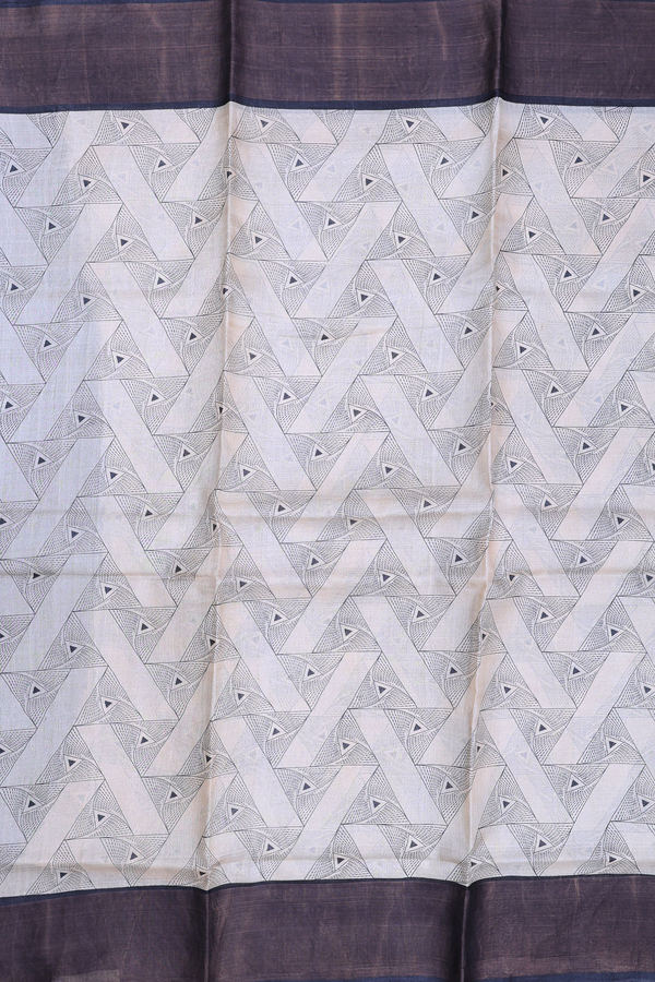 Tussar Silk Saree In Cream Color With Geometric Design