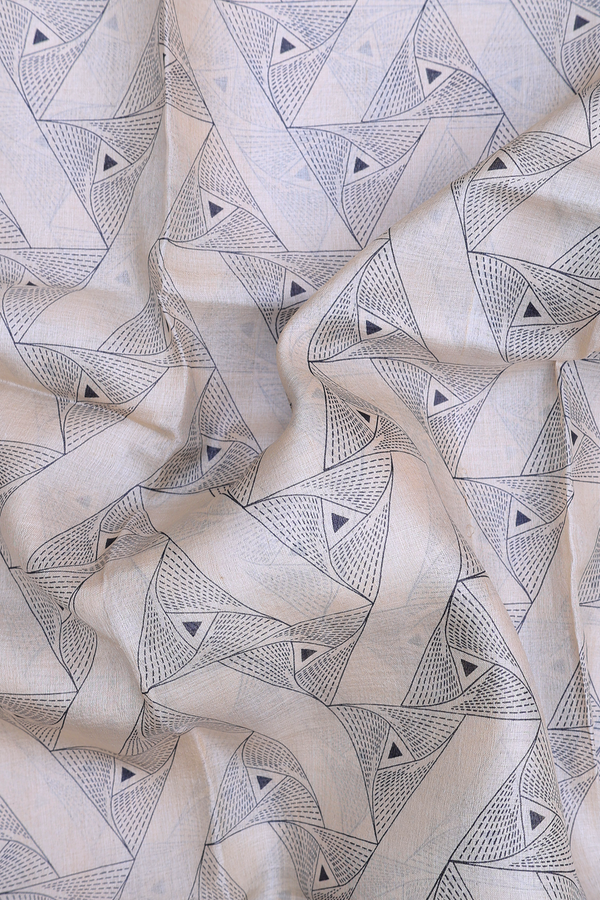 Tussar Silk Saree In Cream Color With Geometric Design