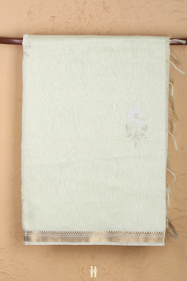 Linen Saree In Pale Green With Floral Motifs