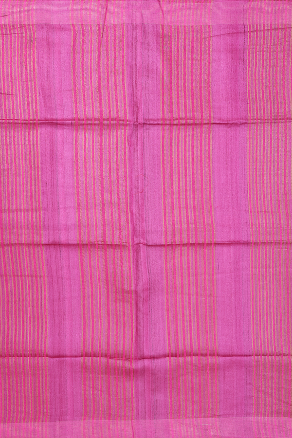 Tussar Silk Saree In Pink With Floral Buttas