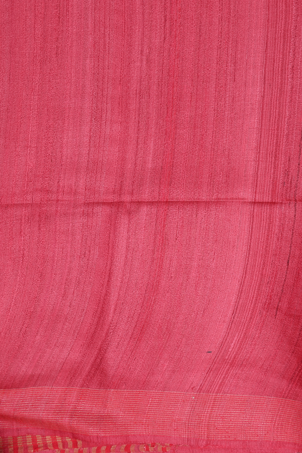 Tussar Silk Saree In Chilli Red With Floral Buttas