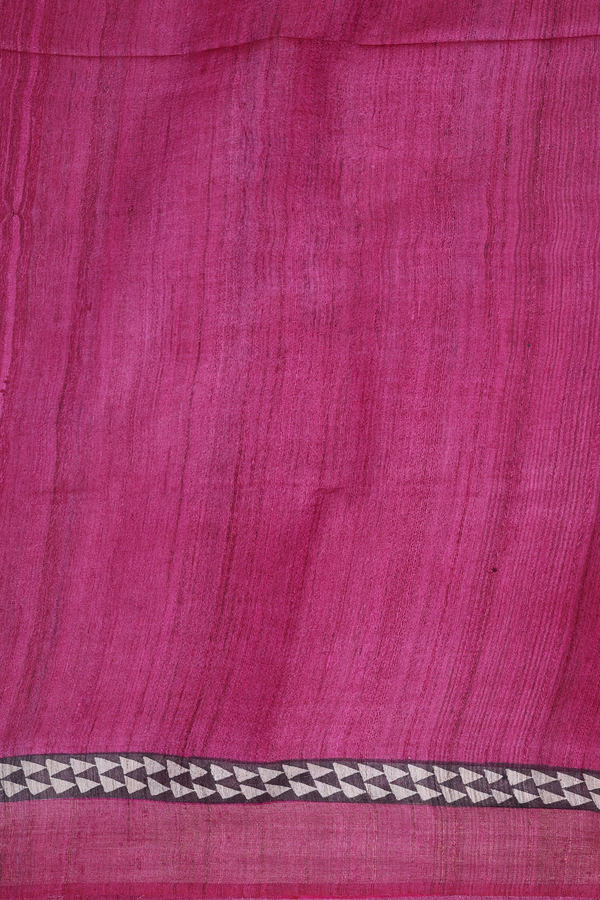Tussar Silk Saree In Cream Color With Stripes Design