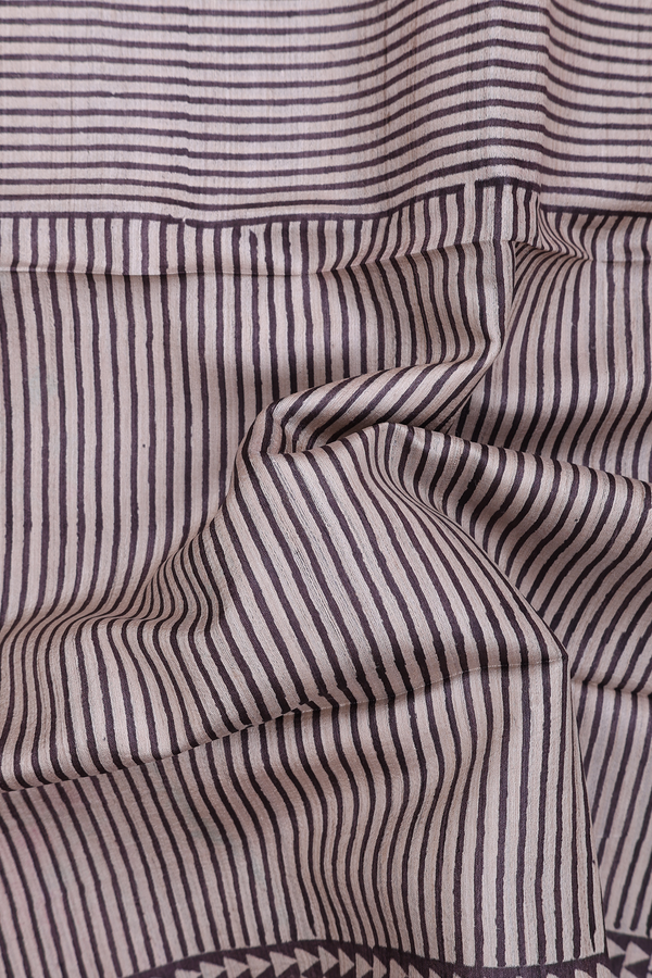 Tussar Silk Saree In Cream Color With Stripes Design