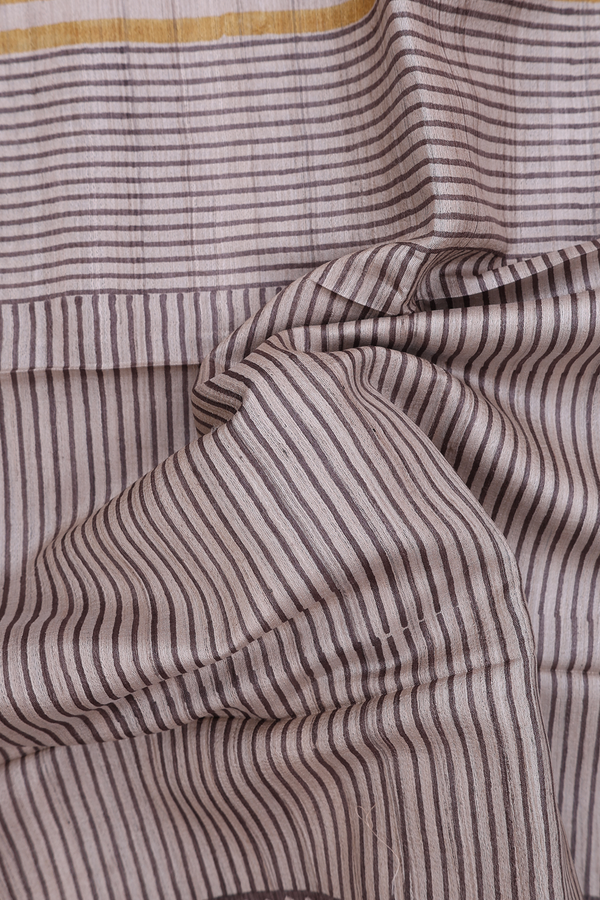 Tussar Silk Saree In Cream Color With Stripes Design