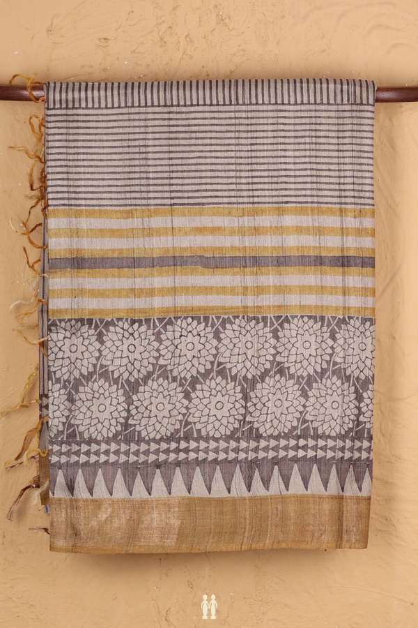 Tussar Silk Saree In Cream Color With Stripes Design