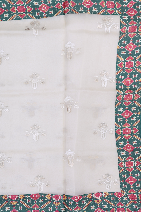 Organza Silk Saree In White With Floral Motifs