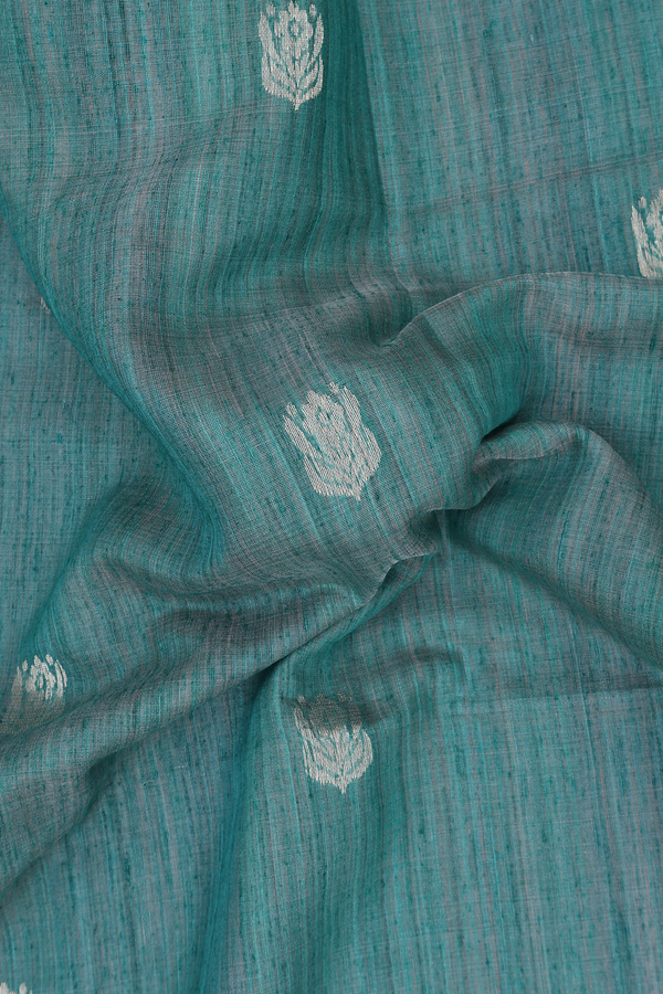 Bailu Silk Saree In Green With Floral Buttas