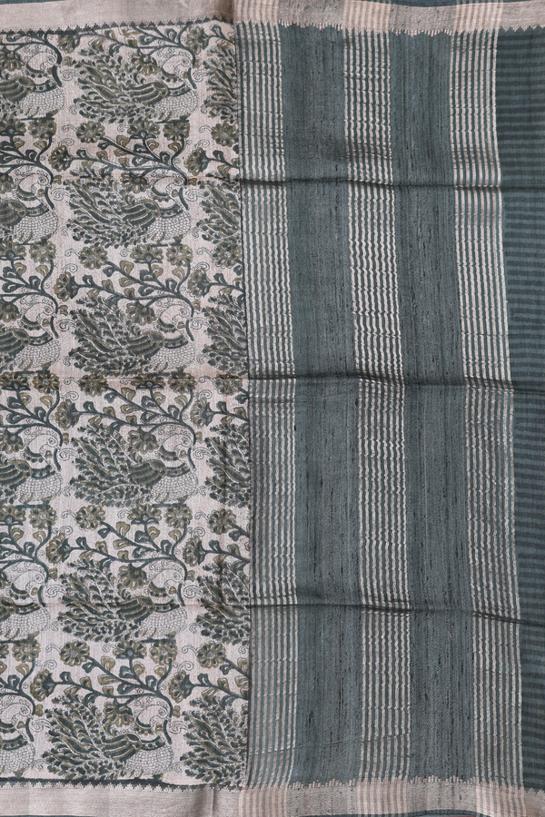 Tussar Silk Saree In Cream Color With Peacock Design