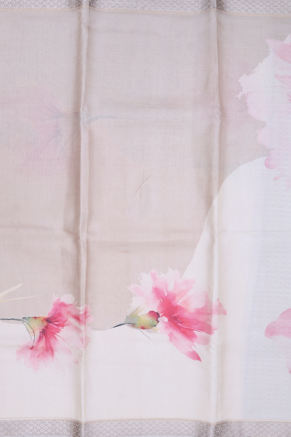 Tussar Silk Saree In Cream Color With Floral Design