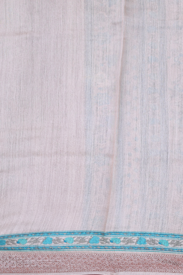 Chanderi Silk Cotton Saree In Cream Color With Floral Buttas