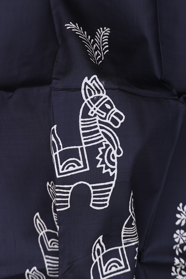 Printed Silk Saree In Black With Horse Design