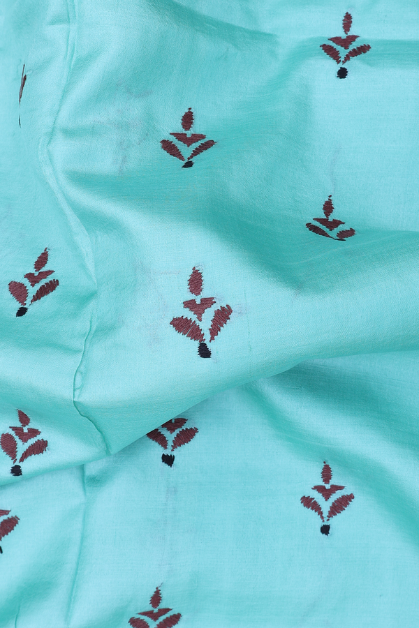 Tussar Silk Saree In Tiffany Blue With Threadwork Buttas