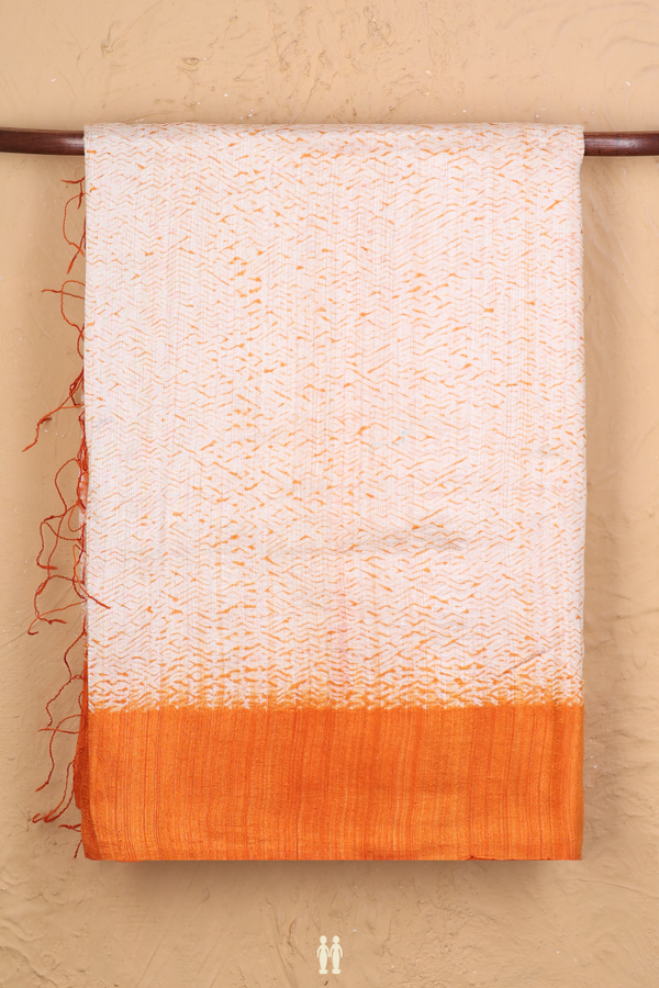 Bailu Silk Saree In White With Allover Design