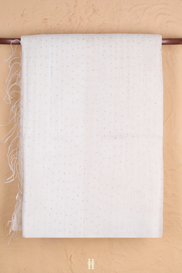 Bailu Silk Saree In White With Chamki Work