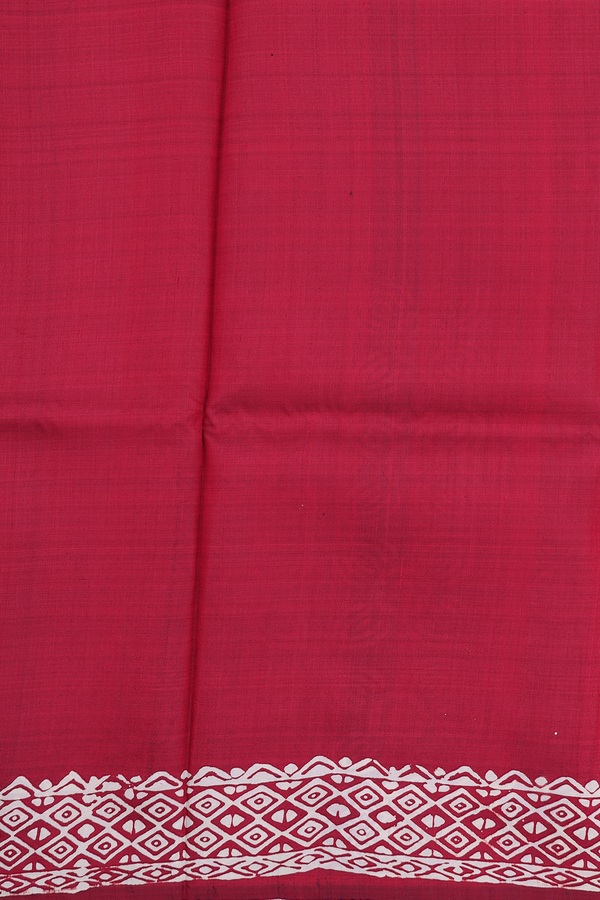 Printed Silk Saree In Crimson Red With Allover Design