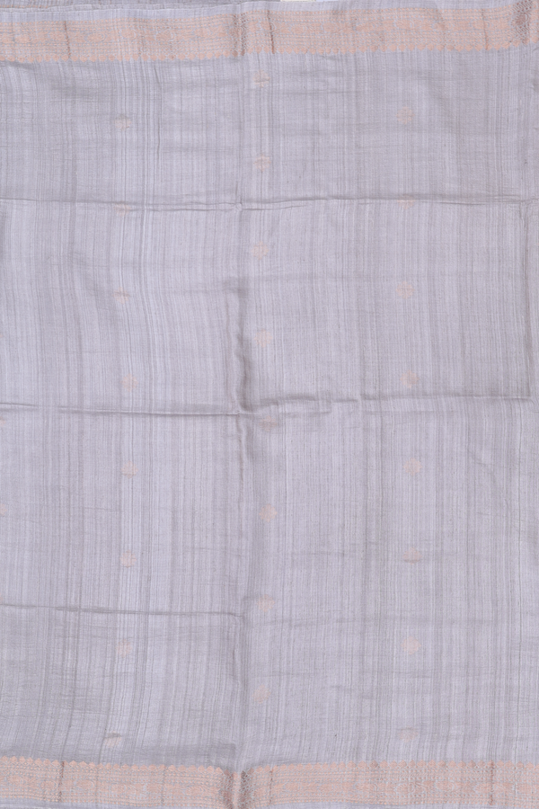 Bailu Silk Saree In Light Grey With Zari Buttas