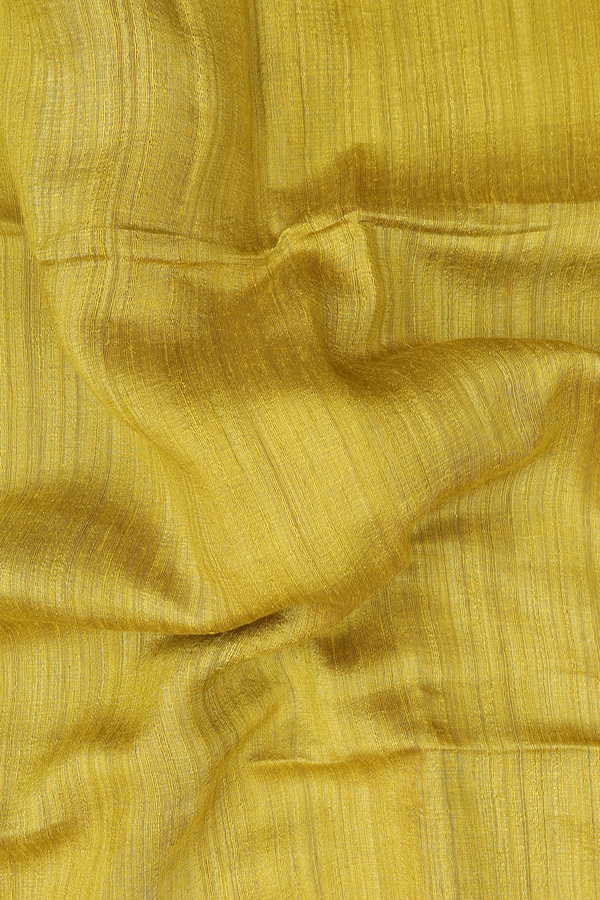 Bailu Silk Saree In Olive Yellow With Printed Pallu