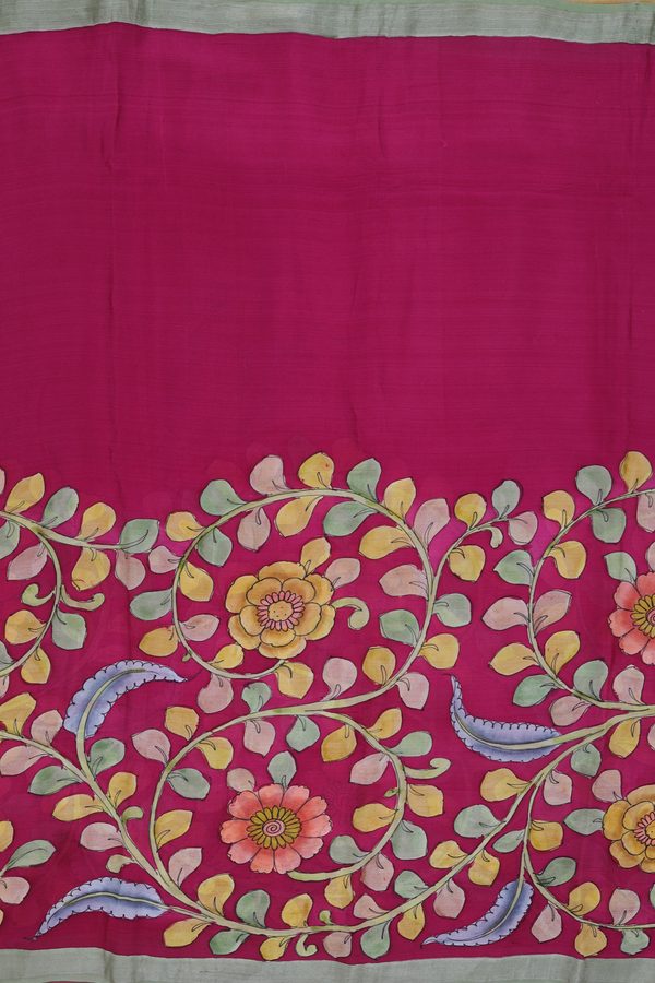 Crepe Saree In Pink With Floral Design