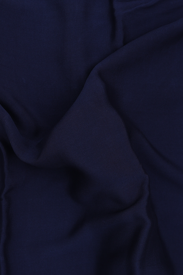 Crepe Saree In Oxford Blue With Ogee Border