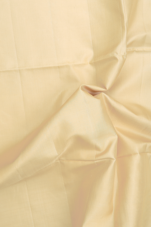 Soft Silk Saree In Cream Color With Temple Border