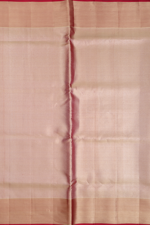 Kanchipuram Silk Saree In Gold With Twill Weave Design