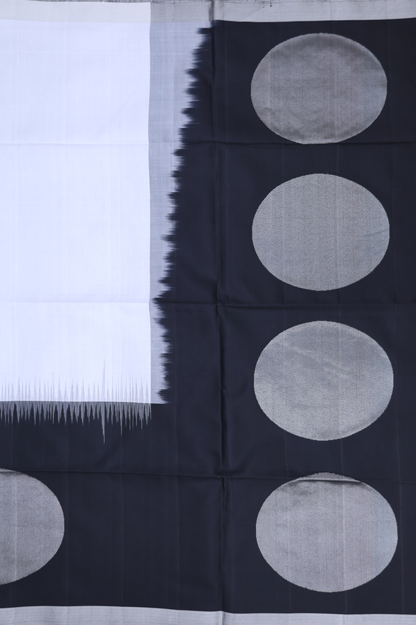 Soft Silk Saree In Plain White With Contrast Border