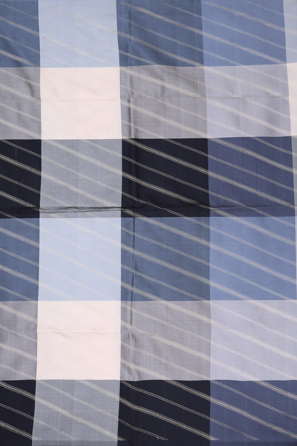 Soft Silk Saree In Multicolor With Checks Design