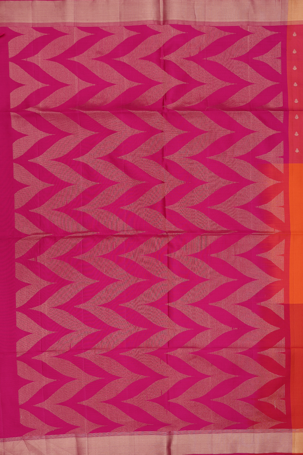 Soft Silk Saree In Pink And Orange With Checks Design
