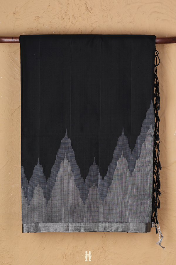 Soft Silk Saree In Plain Black With Temple Border