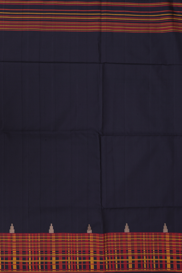 Soft Silk Saree In Plain In Black With Threadwork Border