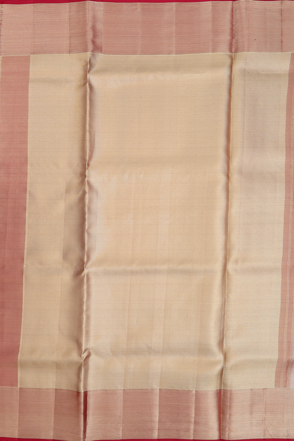 Kanchipuram Silk Saree In Gold With Twill Weave Design