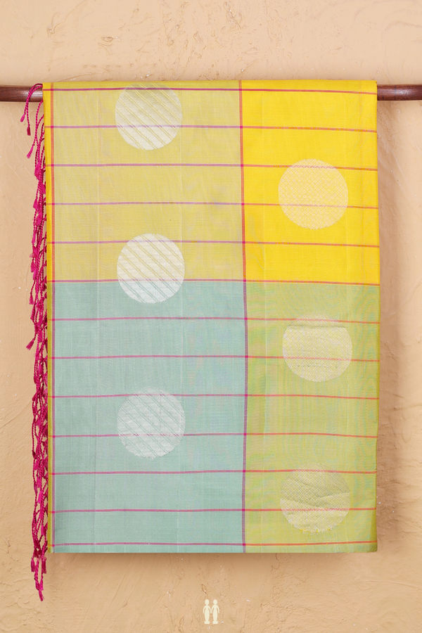Soft Silk Saree In Multicolor With Checks Design