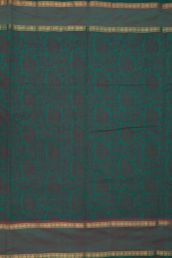 Traditional Silk Cotton Saree Green With Paisley Design