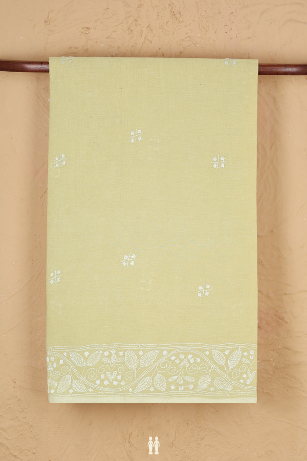 Bengal Cotton Saree In Light Yellow With Threadwork Buttas