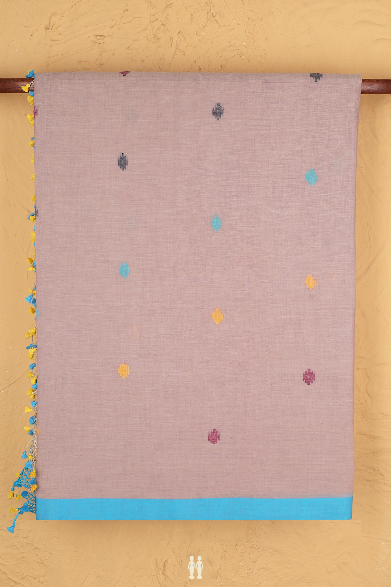 Bengal Cotton Saree In Pastel Grey With Threadwork Buttas