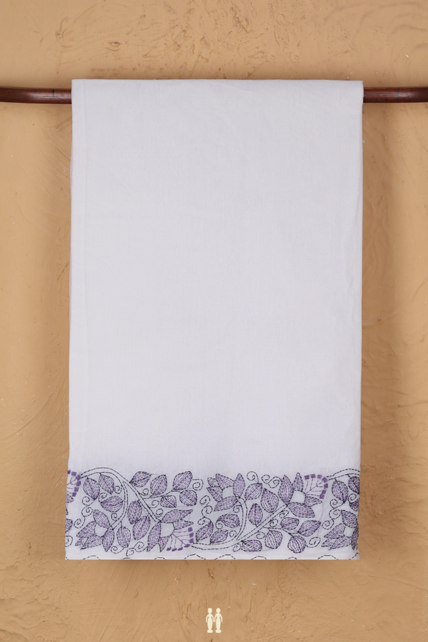 Bengal Cotton Saree In White With Embroidered Border